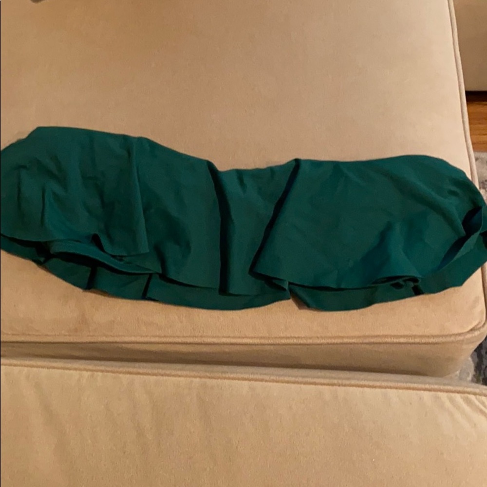 Off shoulder, bandeau with flowy layer green small